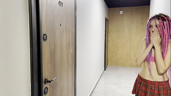 She Comes to Me and Craves a Hard Anal Fuck Right Away